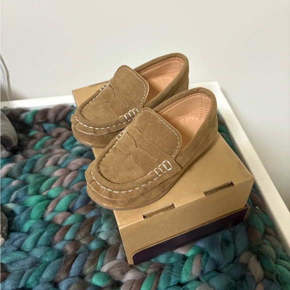 Vintage-Style Loafers-- Toddler Size - Picture 5 of 5